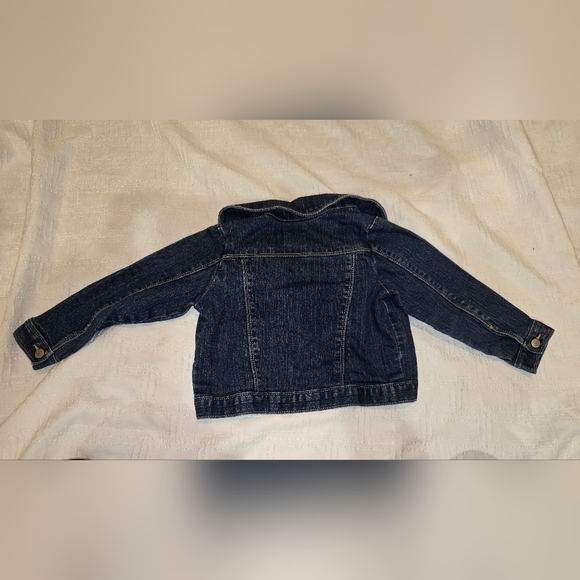 EUC Old Navy Denim Blue Jean Button Up Jacket Size 2 Kids Unisex - Picture 2 of 5